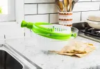 Spina Easy-To-Use Salad Spinner, Non-Scratch, Nylon Spinning Colander, Lettuce Spinner, Colander with Collapsible Handle, Green